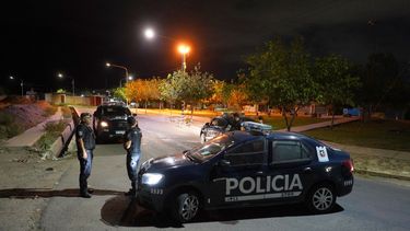 Entraron a robarle en Guaymallén, se defendió y lo mataron de un disparo Entraron a robarle en Guaymallén, se defendió y lo mataron de un disparo