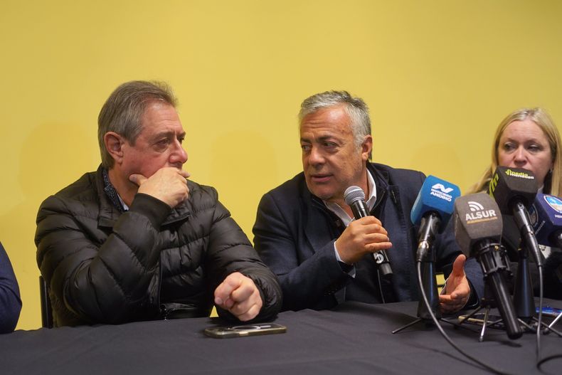 El mandatario respondió en una actividad que compartió con Félix