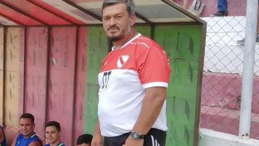 Sitio Andino | 22 Edgardo Leglises, se fue luego de dirigir 3 partidos a Calle Larga. Miércoles 09 03 22