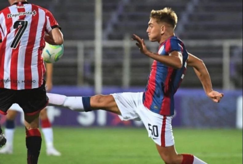 Francisco Perruzzi debutó en la primera de San Lorenzo