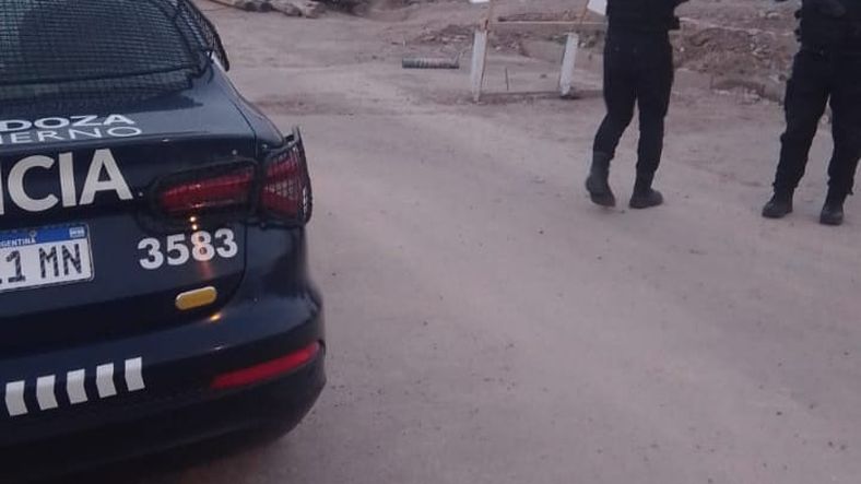 Las Heras: tras un robo descubren un desarmadero de motos clandestino