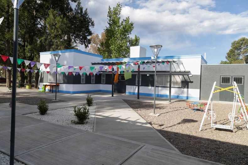 Solicitan el ítem Arraigo para 2 mil maestras jardineras.