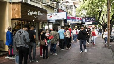 El trabajo y un crecimiento interanual.