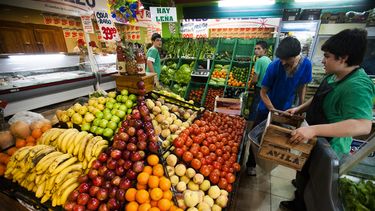 Sube-baja: frutas y hortalizas que encarecieron y abarataron con la llegada del 2021 en Mendoza