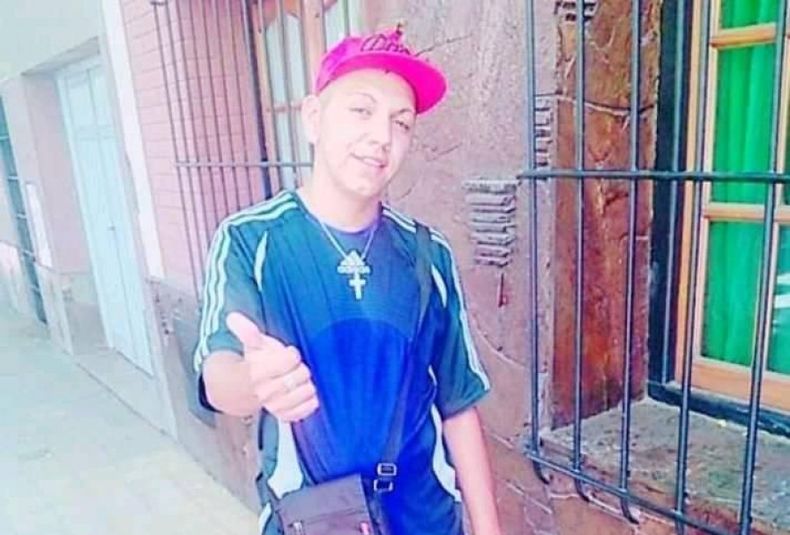 Emmanuel Cruzate fue asesinado de un tiro en el pecho.
