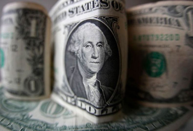 Dolar dolares devaluación tipo de cambio bandas cambiarias