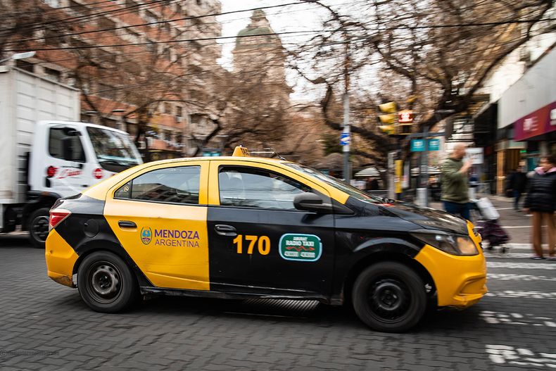 Se abrió la convocatoria para acceder a nuevas licencias de taxi en la capital.