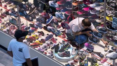 Estiman que la economía de Brasil caerá 3,25% en 2016