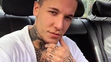 Alex Caniggia, furioso por las críticas sobre su mandíbula.