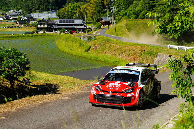 Elfyn Evans encabezó un impresionante 1-2-3-4 de Toyota en el Rally de Japón del WRC.
