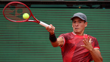 Sebastián Báez venció a Jenson Brooksby y avanzó en el Masters de Roma. Sebastián Báez venció a Jenson Brooksby y avanzó en el Masters de Roma.
