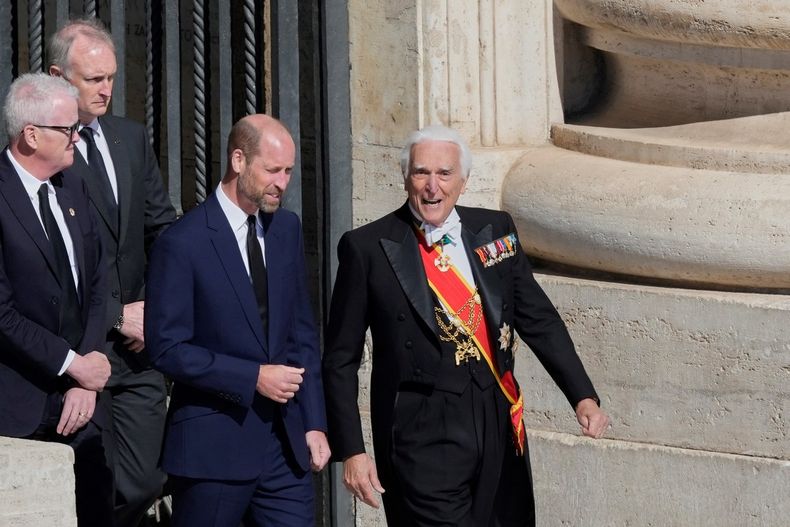 El príncipe Guillermo representó a la Familia Real británica .