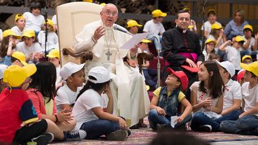 El deseo del Papa Francisco para los niños que sufren la guerra.
