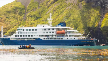 misterio en alta mar de un crucero que zarpo de ushuaia: muertes, evacuaciones y un virus bajo investigacion misterio en alta mar de un crucero que zarpo de ushuaia: muertes, evacuaciones y un virus bajo investigacion
