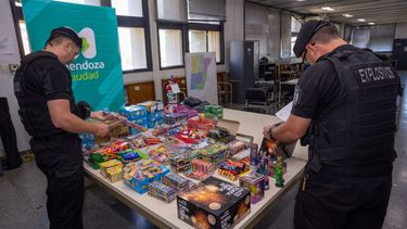 La Ciudad refuerza controles contra la pirotecnia con más inspecciones y decomisos La Ciudad refuerza controles contra la pirotecnia con más inspecciones y decomisos