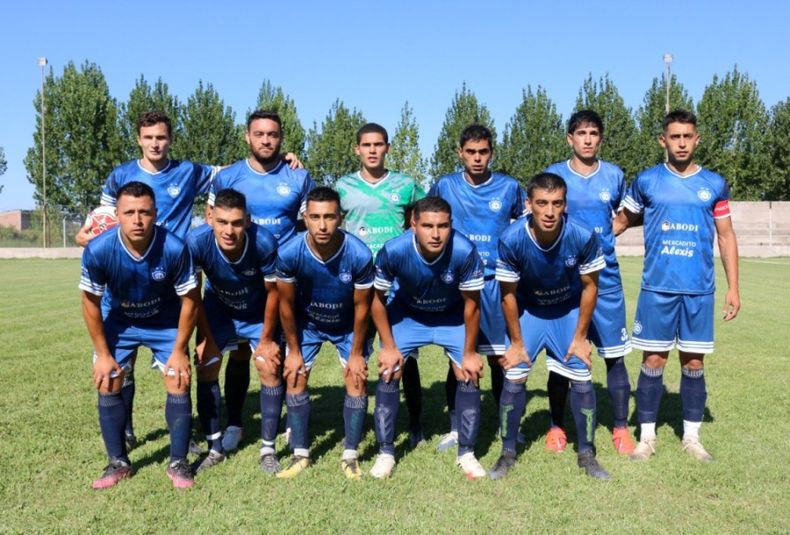 22 El bicampeón, Sport Club Quiroga goleó de visitante a Villa Atuel por 4 a 0. Domingo 06 03 22