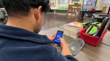 El uso de teléfonos celulares en clases debe ser responsable. (Foto gentileza).