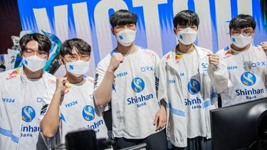 El origen de una leyenda en League of Legends: DRX son los campeones de Worlds 2022.