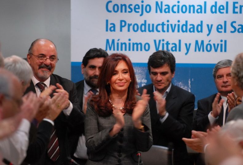 La presidenta Cristina Fernández de Kirchner anunció en agosto de este año el aumento del salario mínimo.