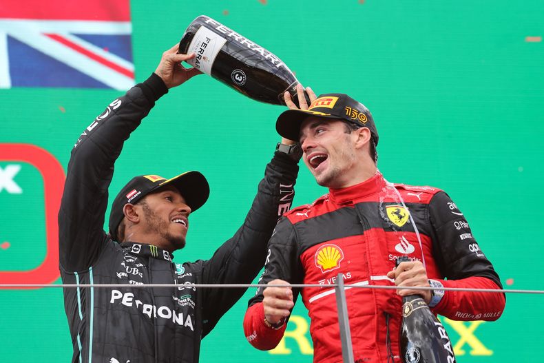 Gran victoria de Leclerc.