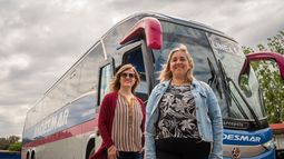 Rompiendo barreras: mujeres que buscan en la conducción profesional su revancha laboral.