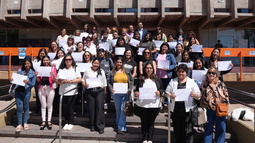 Entrega de diplomas a adultos mayores en Lavalle.
