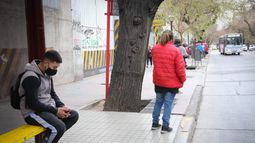 Lo asaltaron mientras se encontraba esperando el micro en Guaymallén