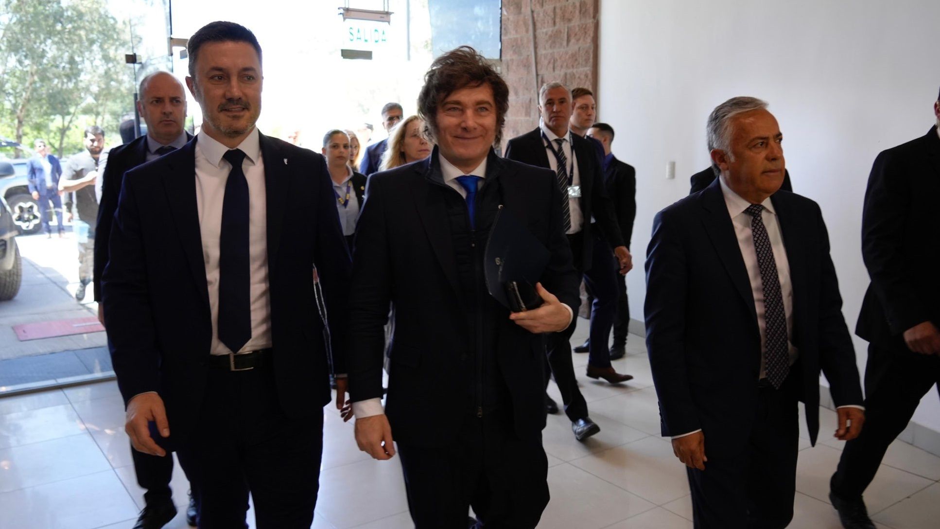 Un radical sorteó la visita presidencial e hizo la suya. De quién se trata.