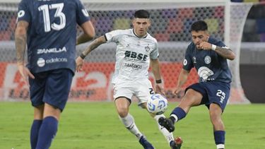 El Club Sportivo Independiente Rivadavia va por los tres puntos. El Club Sportivo Independiente Rivadavia va por los tres puntos.