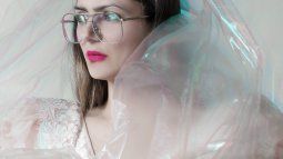 Mariana Paraway lanza “Los ojos”, su nueva canción.