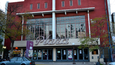 Cine Teatro Plaza en Godoy Cruz.