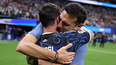 Un abrazo que vale una final para la Selección de Fútbol de Argentina.