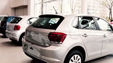 Las automotrices salen a ofrecer planes de ahorro de hasta 10 años para impulsar las ventas de 0 Km