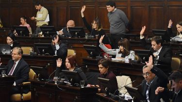 Casi por unanimidad, la cámara baja aprobó la pauta de gastos e ingresos de Mendoza.