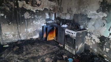 Un incendio destruyó una casa en San Rafael: un herido