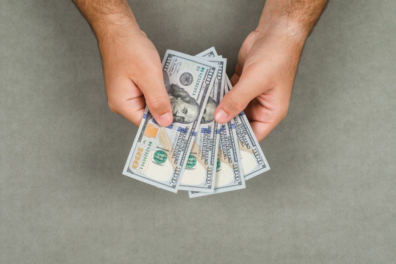 El Gobierno nacional prevé un dólar a $1.847 en diciembre de 2027: cuánto proyectan las consultoras
