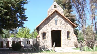 La Capilla Nuestra Señora de Luján, de San Carlos, es un sitio emblemático.