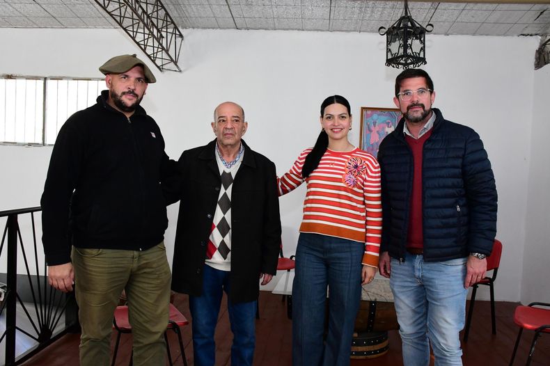 Con sello propio, Santa Rosa inauguró la primera fábrica de vermut