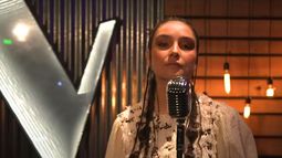 Es hija de un campeón del mundo, conmovió con su historia y se lució en su debut en La Voz