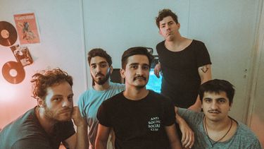 Pasado Verde presentará “La expedición el sábado 13 de mayo en el auditorio Bustelo.