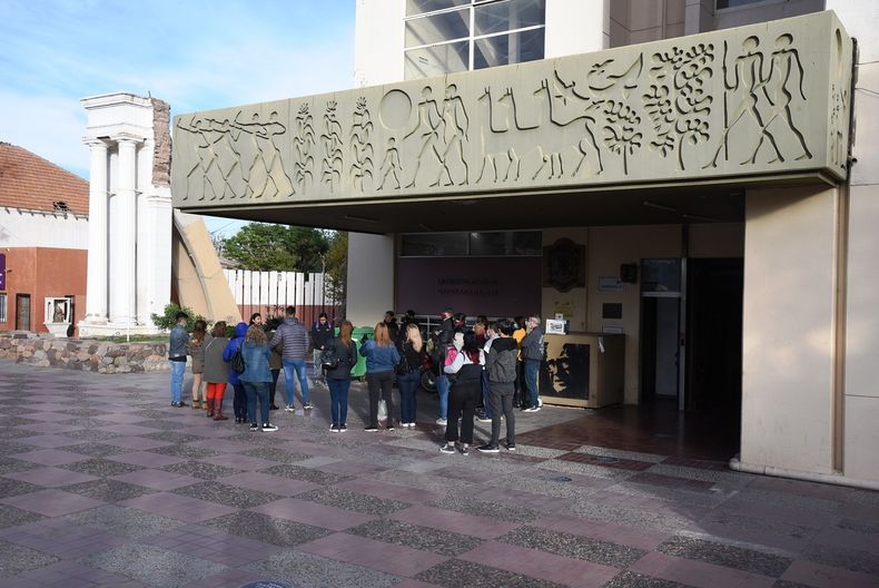 Un municipio mendocino pagará un bono de $125 mil