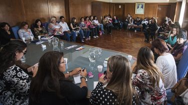 Sitio Andino | ministro de Salud, Desarrollo Social y Deportes, Rubén Giacchi y la directora de Género y Diversidad, Silvina Anfuso participarán de una reunión con áreas de la mujer