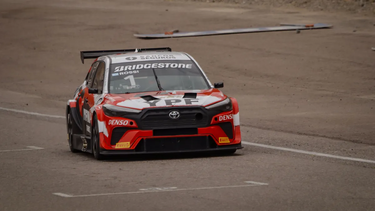 Matías Rossi festejó en El Zonda, mientras Palau subió al podio y Vicino completó la carrera. Matías Rossi festejó en El Zonda, mientras Palau subió al podio y Vicino completó la carrera.