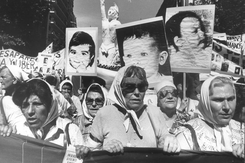 22 de octubre: a 46 años del comienzo de la lucha de abuelas de Plaza ...