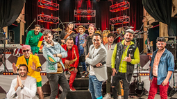 Los Caligaris en la Fiesta de la Cerveza del Sur Provincial.