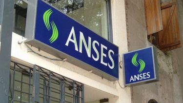 Se oficializó bono de $20 mil de Anses.