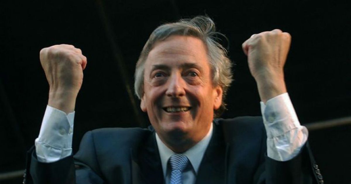 Recuerdan a Kirchner en el 18° aniversario de la elección que lo llevó ...