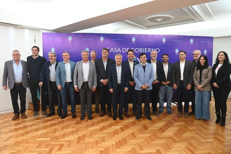 IA: el plan de Mendoza para agilizar el trabajo de los empleados municipales.