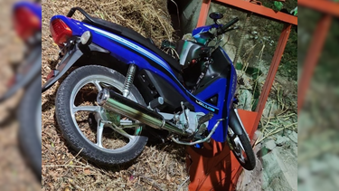 El accidente vial tuvo lugar en calle Benjamín Argumedo, en Guaymallén. El accidente vial tuvo lugar en calle Benjamín Argumedo, en Guaymallén.