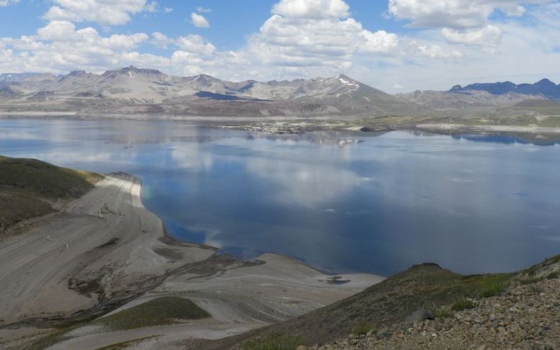 Alerta amarilla en el Complejo Volcánico Laguna del Maule
